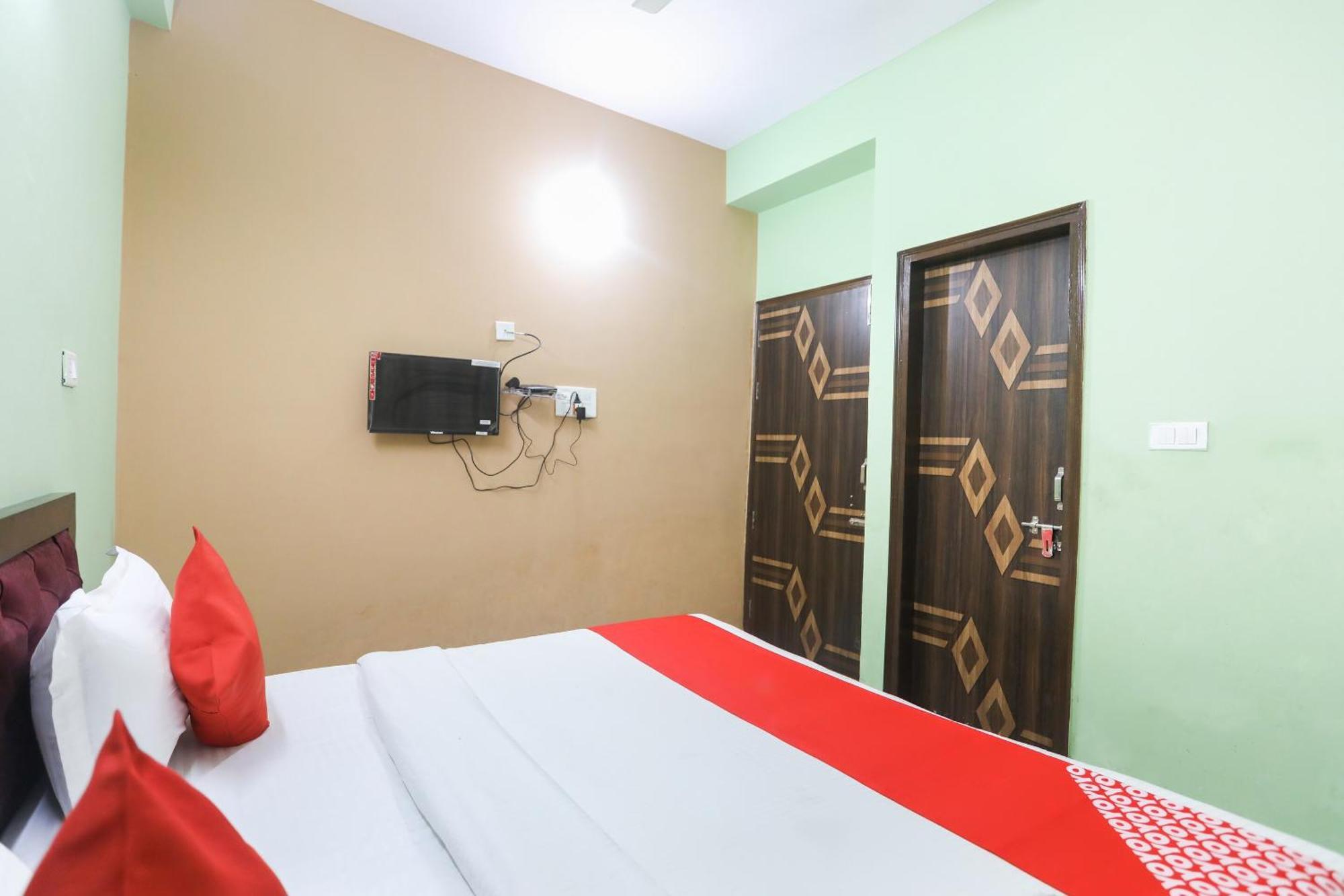 Hotel O Gdd Kuteer Noida Exterior foto